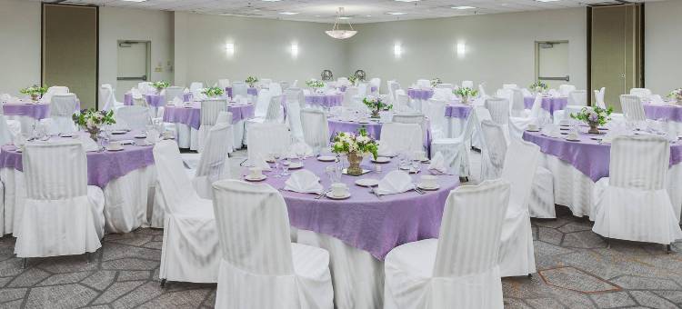 克伦威尔哈特福德万怡酒店(Courtyard Hartford Cromwell)图片