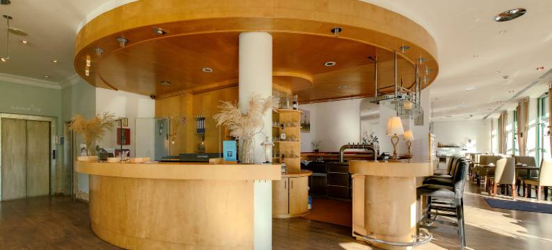 汉诺威朗根哈根安比恩特郁金香酒店(Hotel Ambiente Langenhagen Hannover by Tulip Inn)图片