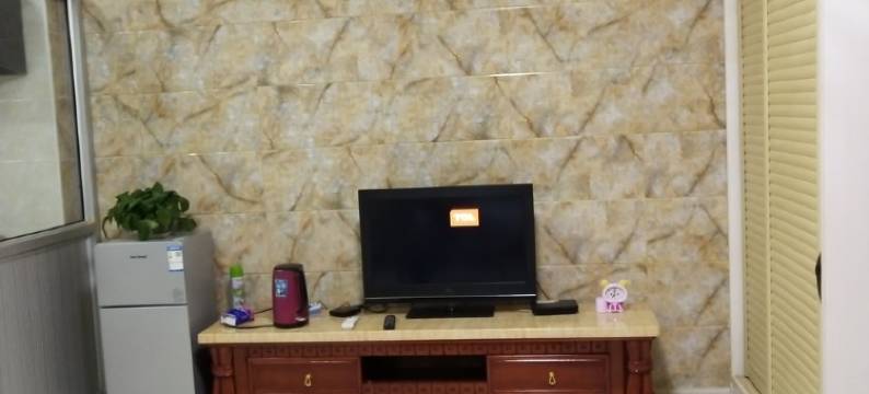 林林唐海日租民宿(新城大街分店)图片