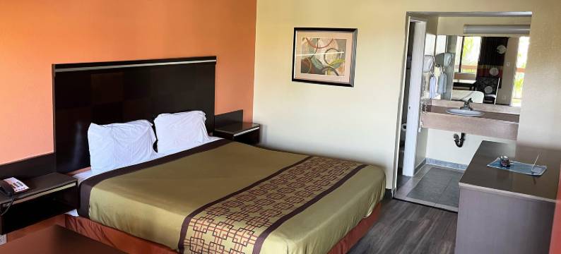 里维拉汽车旅馆-皮科里韦拉(Rivera Inn & Suites Motel)图片