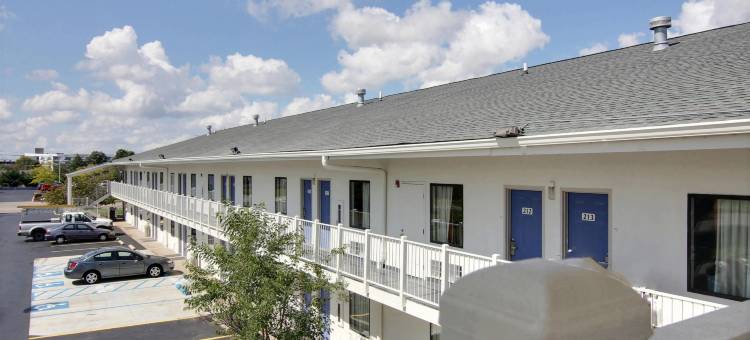 克利夫兰-米德尔堡6号汽车旅馆(Motel 6 Middleburg Heights, Oh - Cleveland)图片