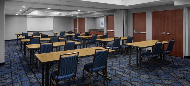 圣迭戈兰乔伯纳多万怡酒店(Courtyard San Diego Rancho Bernardo)图片