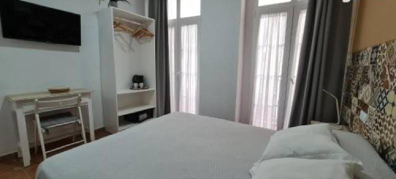 卡纳莱哈斯旅馆(Hostal Canalejas)图片