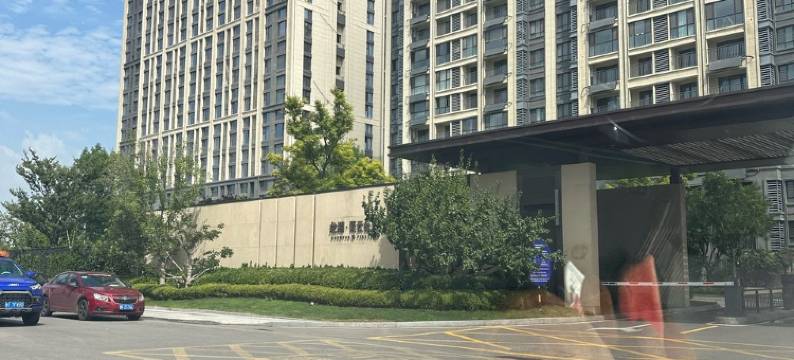 春和景明Loft民宿(峻辰街分店)图片