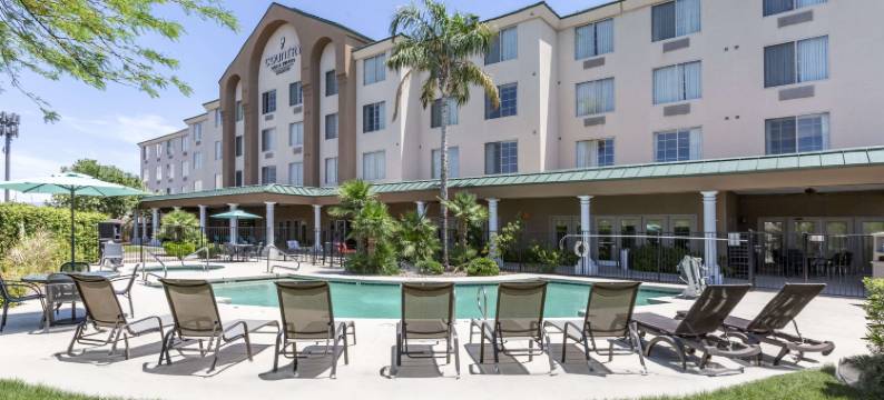 迈措沃卡尔森乡村酒店(Country Inn & Suites by Radisson, Mesa, AZ)图片