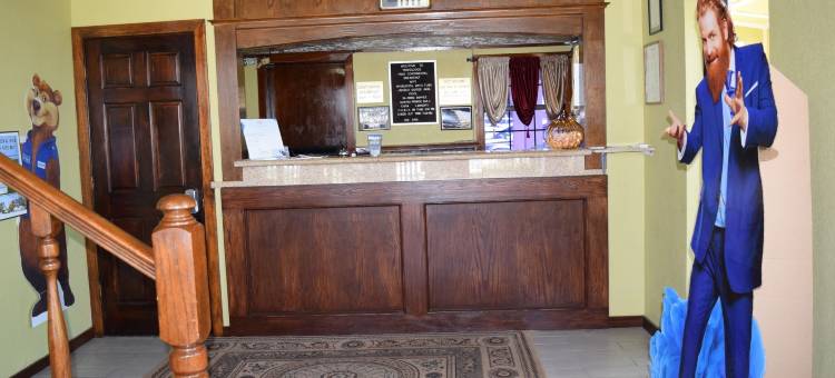 Travelodge Inn & Suites by Wyndham Norman图片