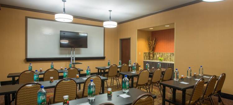 希尔顿欢朋酒店-格林伍德(Hampton Inn Greenwood)图片