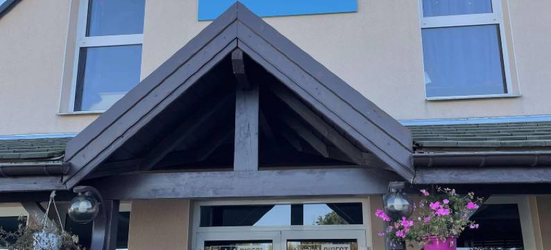 吕尔基里亚德直营酒店(Kyriad Direct Lure)图片