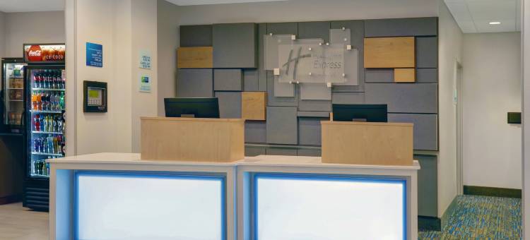 列涅萨洲际智选假日套房酒店-欧弗兰帕克地区(Holiday Inn Express & Suites LENEXA - OVERLAND PARK AREA by IHG)图片