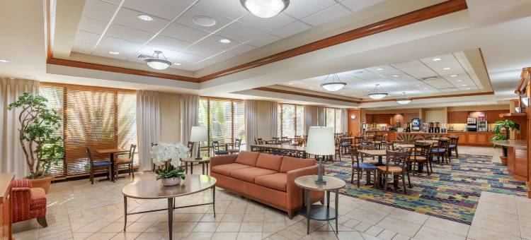 肯德尔贝斯特韦斯特优质套房酒店(Best Western Plus Kendall Hotel  Suites)图片