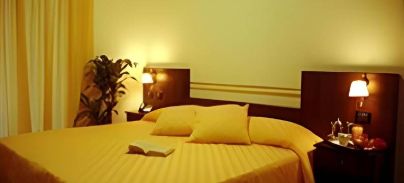 马拉贝尔酒店(Hotel Marabel)图片