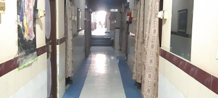 Goroomgo中央客栈阿加尔塔拉(Goroomgo Central Guest House Agartala)图片