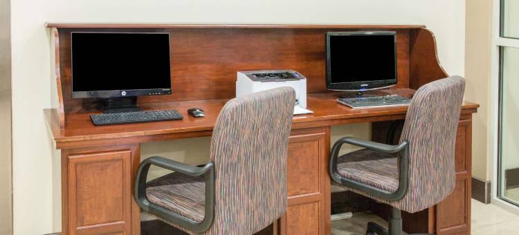 布卢明顿浩枫温德姆公寓(Hawthorn Extended Stay by Wyndham Bloomington)图片