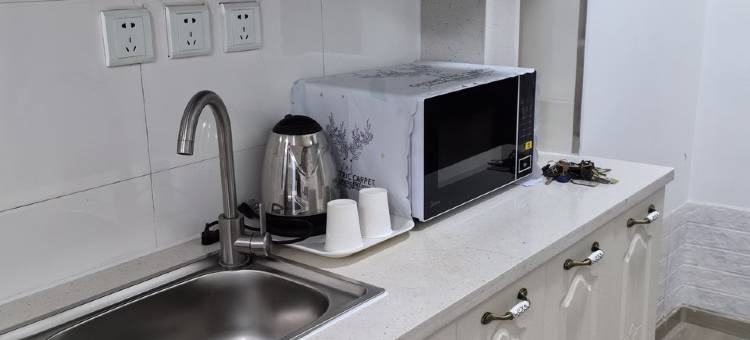 逸龙日租公寓(安定北路分店)图片