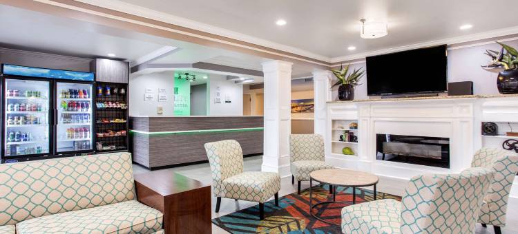 近奥特莱斯的默特尔比奇品质酒店及套房(Quality Inn & Suites Myrtle Beach Near Outlets)图片