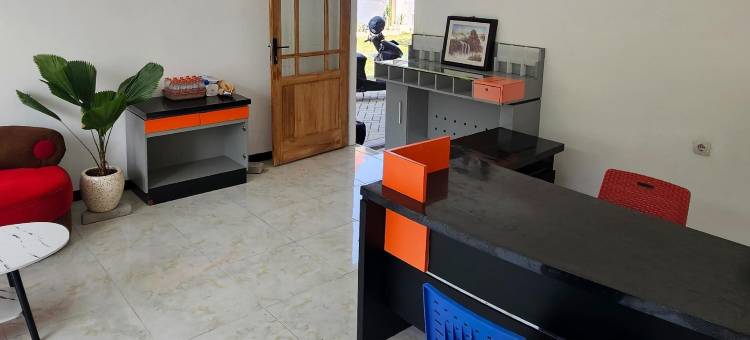Guest House Saqeena Syariah Near Blitar Park RedPartner图片