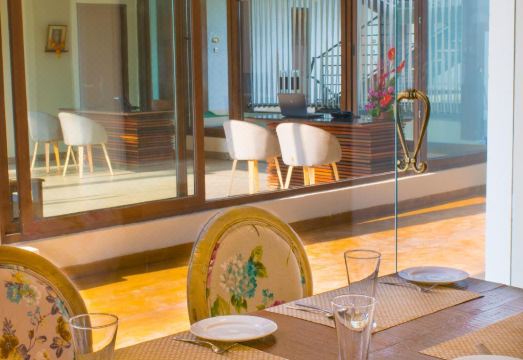 The Ivy AnjunaHotel Overview