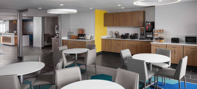 拉皮德城温德姆麦客达套房酒店(Microtel Inn & Suites by Wyndham Rapid City)图片