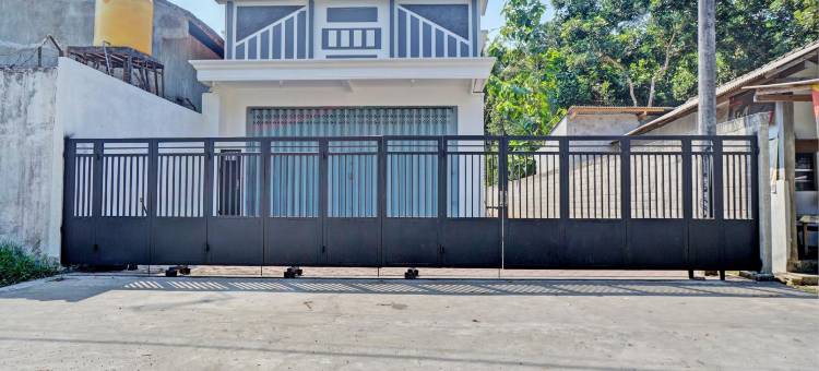 OYO Life 93185 阿亚尼旅馆(Ayani Guest House RedPartner)图片