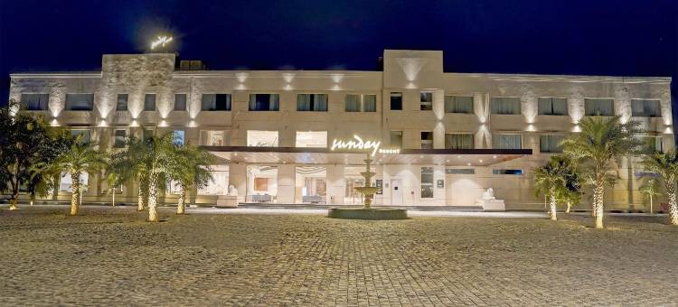 Sunday Resort & Spa Manesar Gurugram图片
