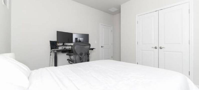 4BR/3BH Private Pool: 5M Airport & F1 & 2500 Sq.ft图片