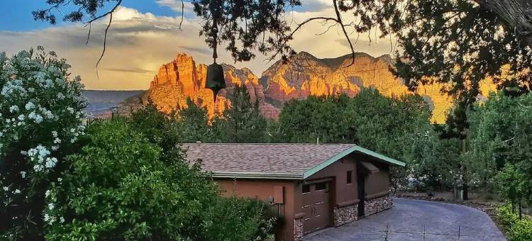 塞多纳景致艺术乡村别墅-历史悠久且优美!-100% 五星好评!!(Sedona Vista Art Cottage - Historic & Beautiful!  - 100% 5-Star Reviews!!)图片