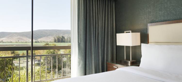 希尔顿安泊酒店-圣路易斯奥比斯波(Embassy Suites by Hilton San Luis Obispo)图片