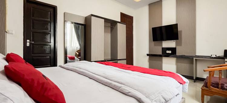 RedDoorz Syariah @ Homestay Haji Soma Makale图片