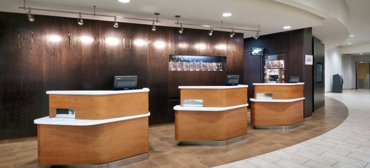 林肯市中心/干草市场万怡酒店(Courtyard Lincoln Downtown/Haymarket)图片