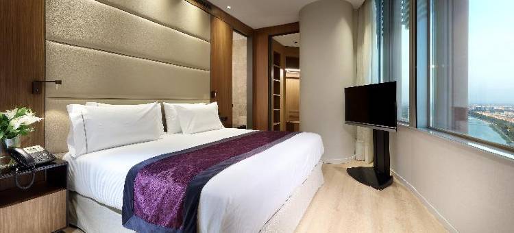 塞维亚托雷欧洲之星酒店(Eurostars Torre Sevilla)图片