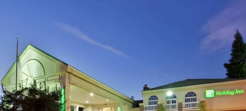 奥本假日酒店(Holiday Inn AUBURN by IHG)图片