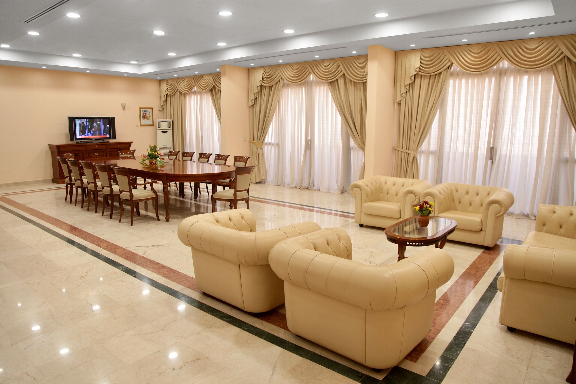 Lancaster Ouaga 2000 Over view