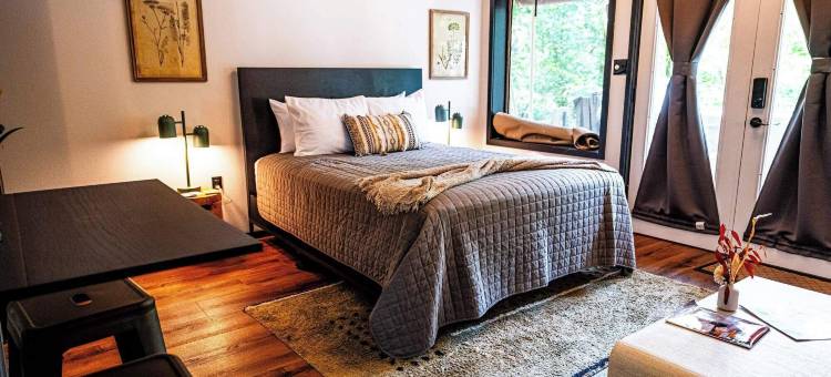 星光天堂怀斯湖(Starlight Haven Weiss Lake)图片