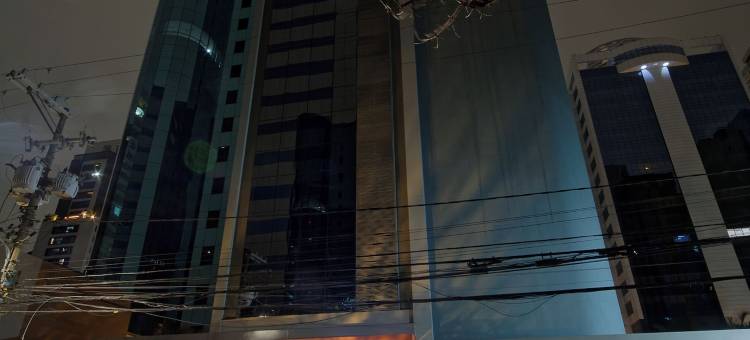 由菲尼克斯酒店经营的黄金塔快捷酒店，联合国大道(Golden Tower Express Nações Unidas by Fênix Hotéis)图片