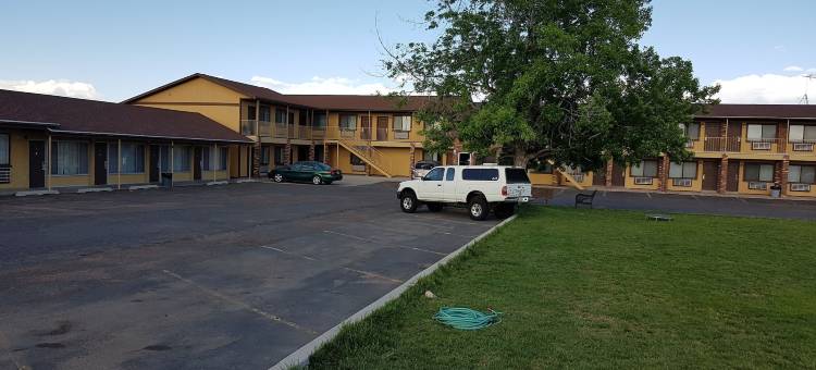 斯普利特山景汽车旅馆(Split Mountain Motel)图片