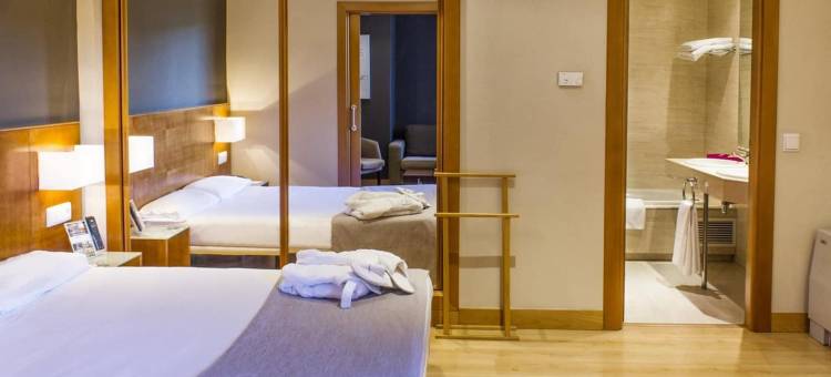 泽尼特洛格罗尼奥酒店(Zenit Logroño)图片