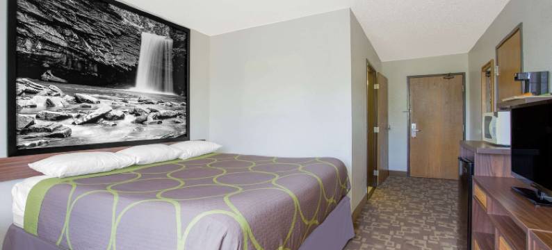 阿波马托克斯温德姆速8酒店(Super 8 by Wyndham Appomattox VA)图片