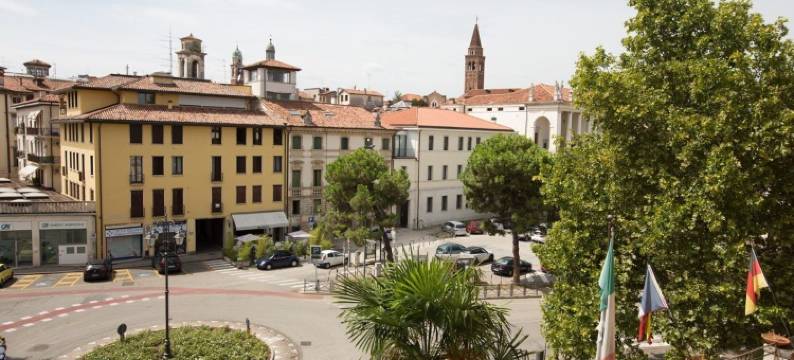 维琴察欧斯特罗迪酒店(Ostello di Vicenza)图片