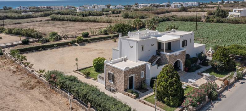 泽富罗斯公寓酒店(Zefyros Studios)图片