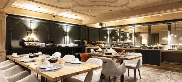 勒查比措酒店(Hotel le Chabichou)图片