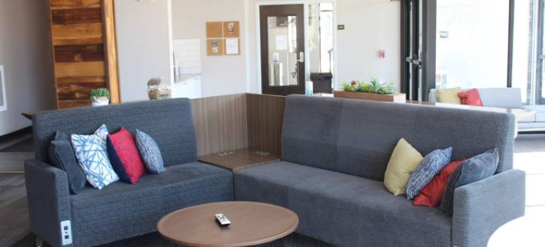 Campustown Flat near Jack Trice with Firepit图片