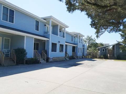 Charming Two-Story Condo with Pool Access - Inviting Coastal Retreat