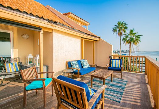Breathtaking Bayfront Oasis - Sunset Views, Pool, Wifi Hotel Overview