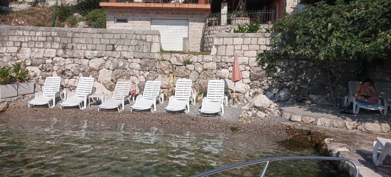 兹维采儿别墅酒店(Villa Perla Del Mare)图片