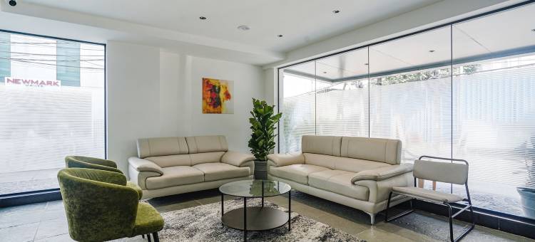 Fabhotel Prime Cloud 5工作室(FabHotel Prime Cloud 5 Studios)图片