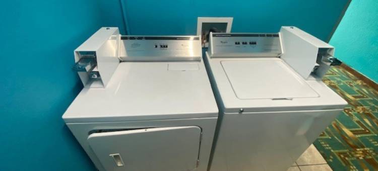 达拉斯纯品康纳套房旅馆(Tropicana Inn and Suites)图片