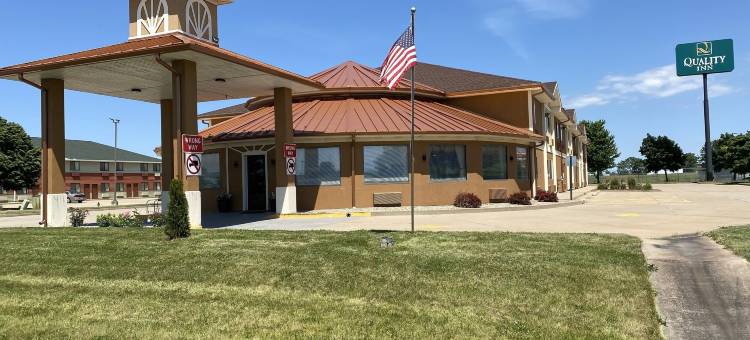 I-74 莫顿凯艺酒店(Quality Inn Morton at I-74)图片