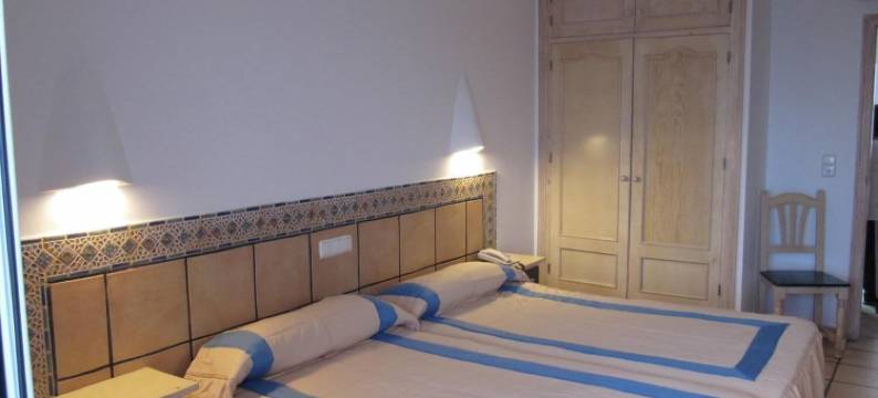 海洋女神假日旅馆(Virgen del Mar Holidays)图片