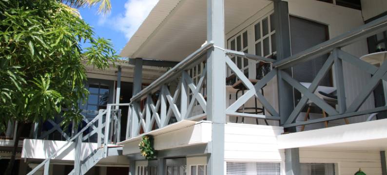 珊瑚礁海滩酒店(Coral Reef Beach)图片