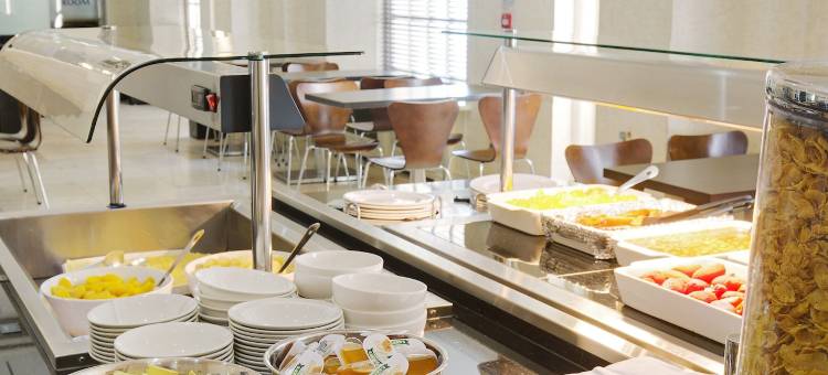 皇后公园酒店(Queens Park Hotel)图片